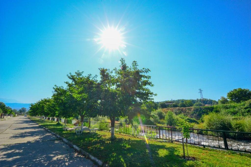 Katerina Guest House Kocherinovo Екстериор снимка